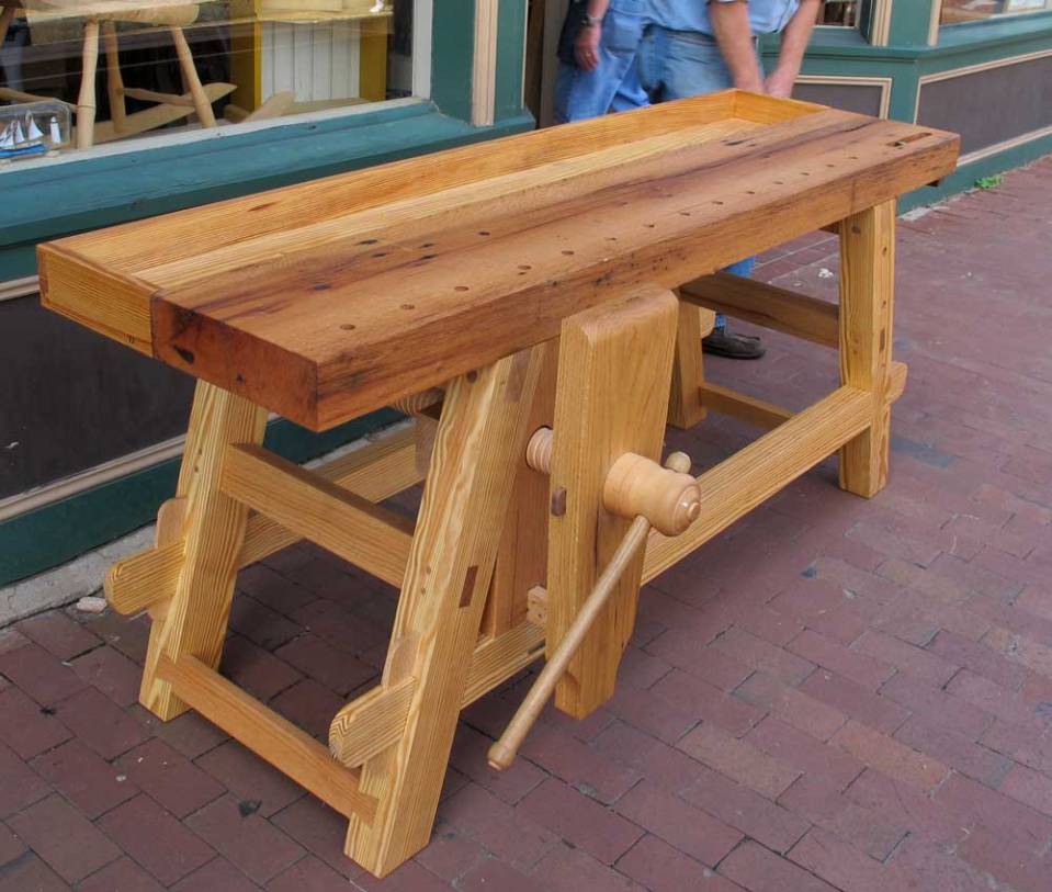 Wood Bench Vise Plans | Beginner Woodworking Project